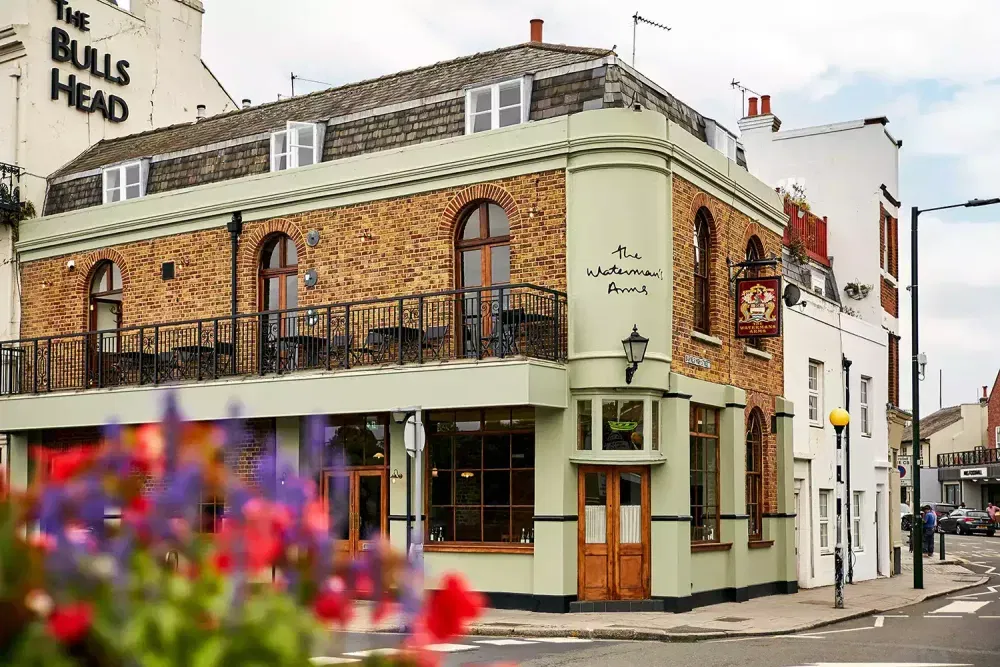 The Waterman's Arms | Riverside restaurant overlooking the Thames