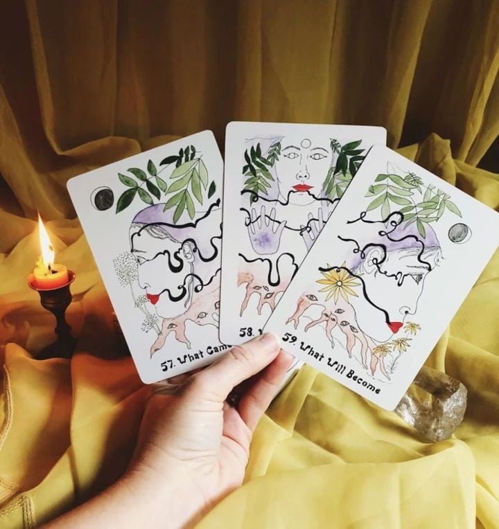 Leave an oracle deck open for visitors to use