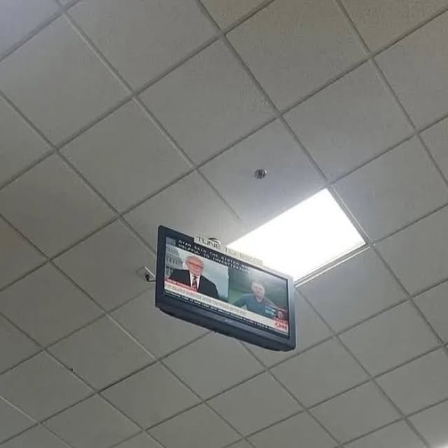 @_likealeaf on Instagram: "submissions to the subreddit r/TVTooHigh"