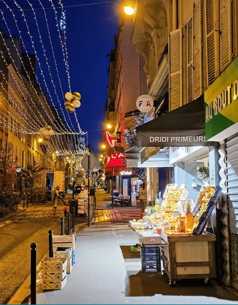 Rue des Martyrs market street