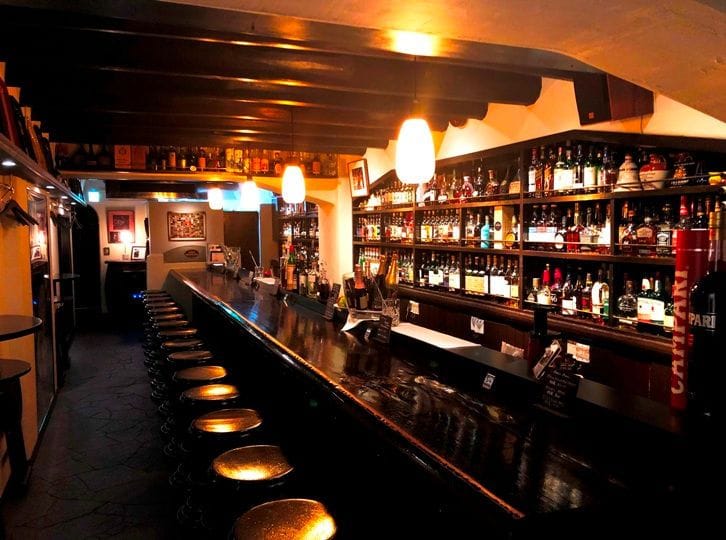 Bar Suzuki