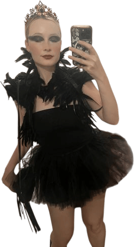 Black swan halloween