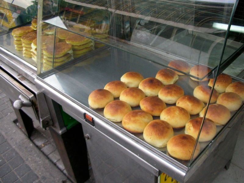 Almojabanas