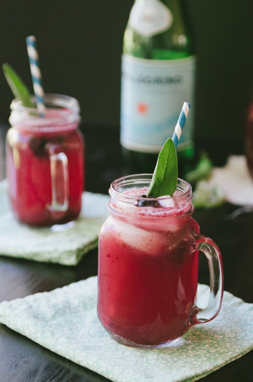 Blackberry & Sage Spritzers Recipe