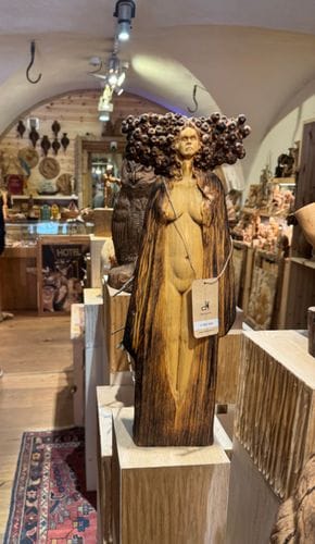 Stockholm: Darkoob Wood Art