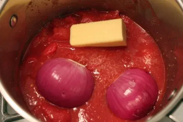 Best Tomato Sauce EVER