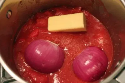 Best Tomato Sauce EVER