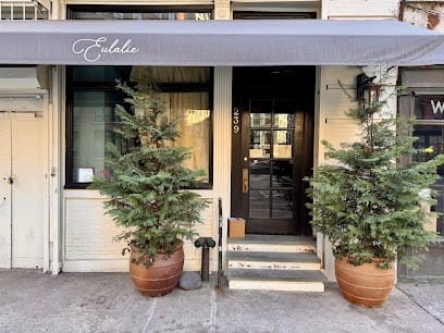 FOR WHEN YOU HAVE SOMETHING TO CELEBRATE