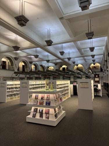 Beverly Hills Public Library