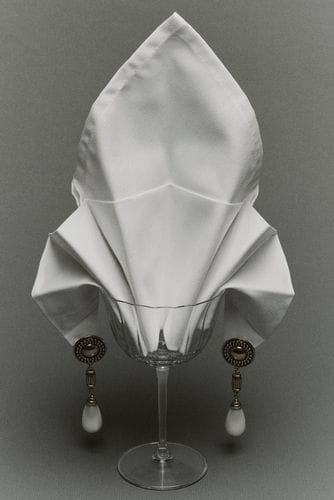 DIY: 6 Ways to Style Your Napkins and Elevate the Tablescape