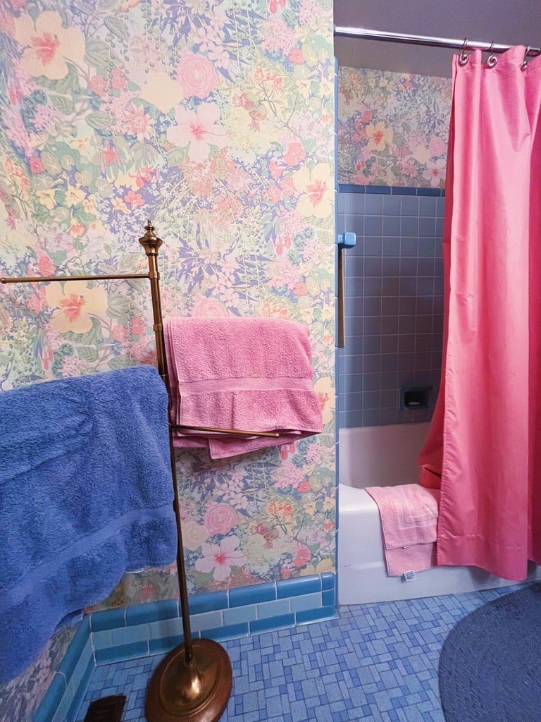 my grandma's bathroom
