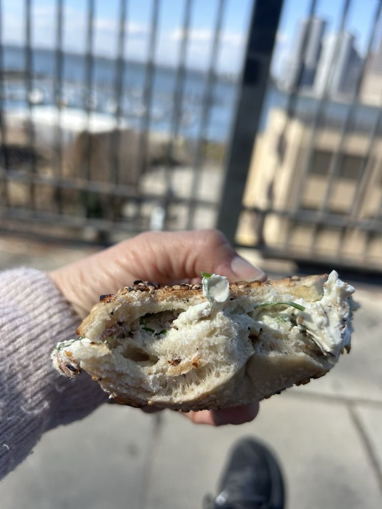 Montague St. Bagels