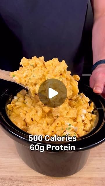 Slow Cooker Buffalo Chicken Mac & Cheese