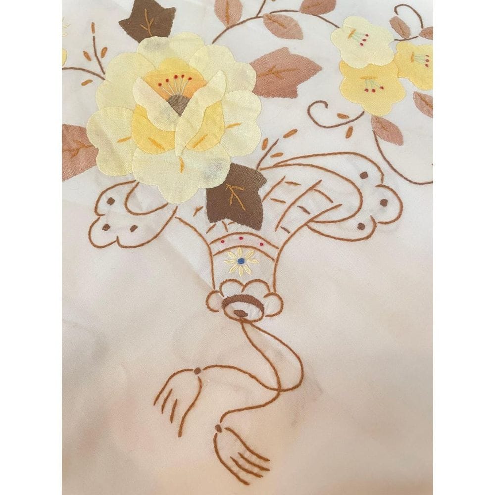 Vintage Hand Embroidered Floral Applique Tablecloth White Yellow Orange 99x65 - Etsy