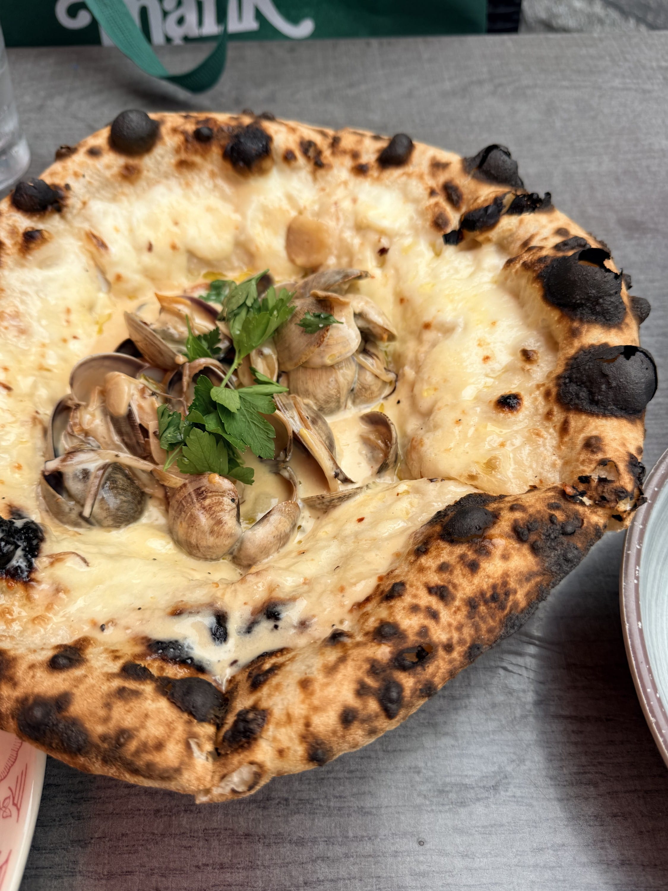 using pizza as a bread bowl