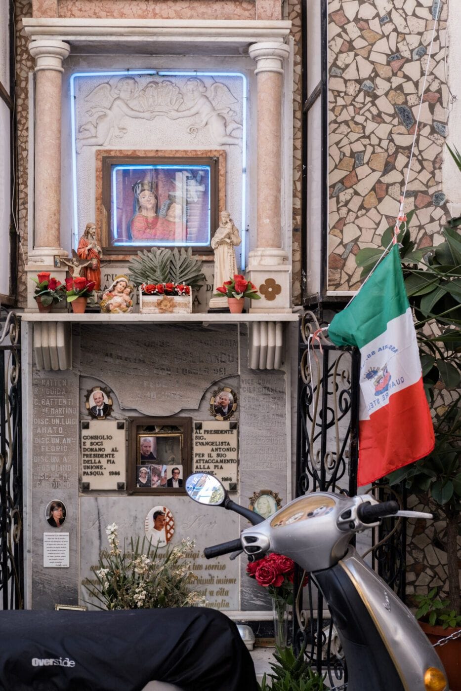 The Altarini of Naples