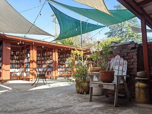 Bart's Books (Ojai, CA)