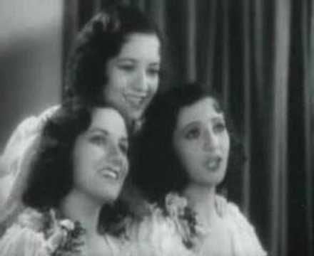 "Heebie Jeebies" by the Boswell Sisters