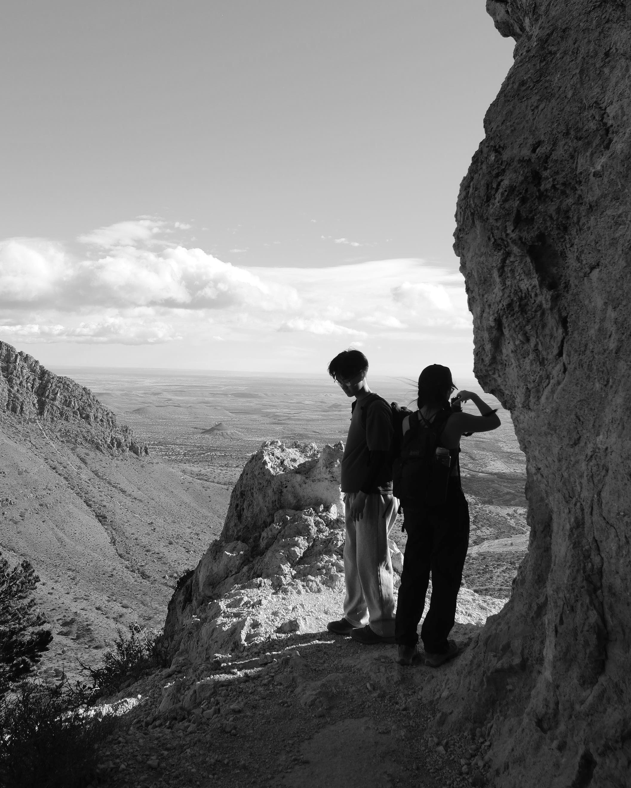 putting your phone in b+w