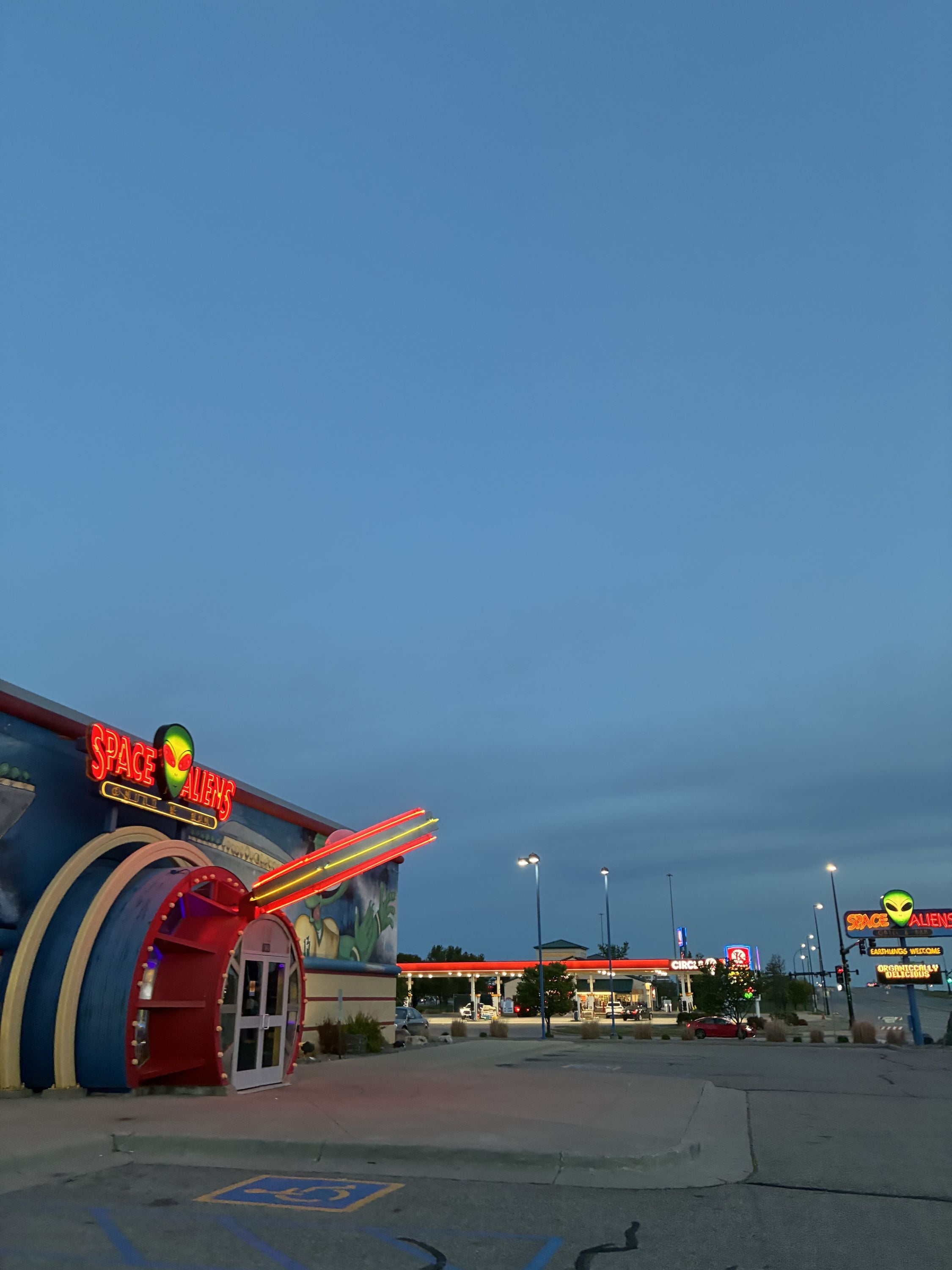 Space Aliens Grill & Bar