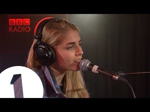 London Grammar cover Beyonce's All Night (BBC Live Lounge)