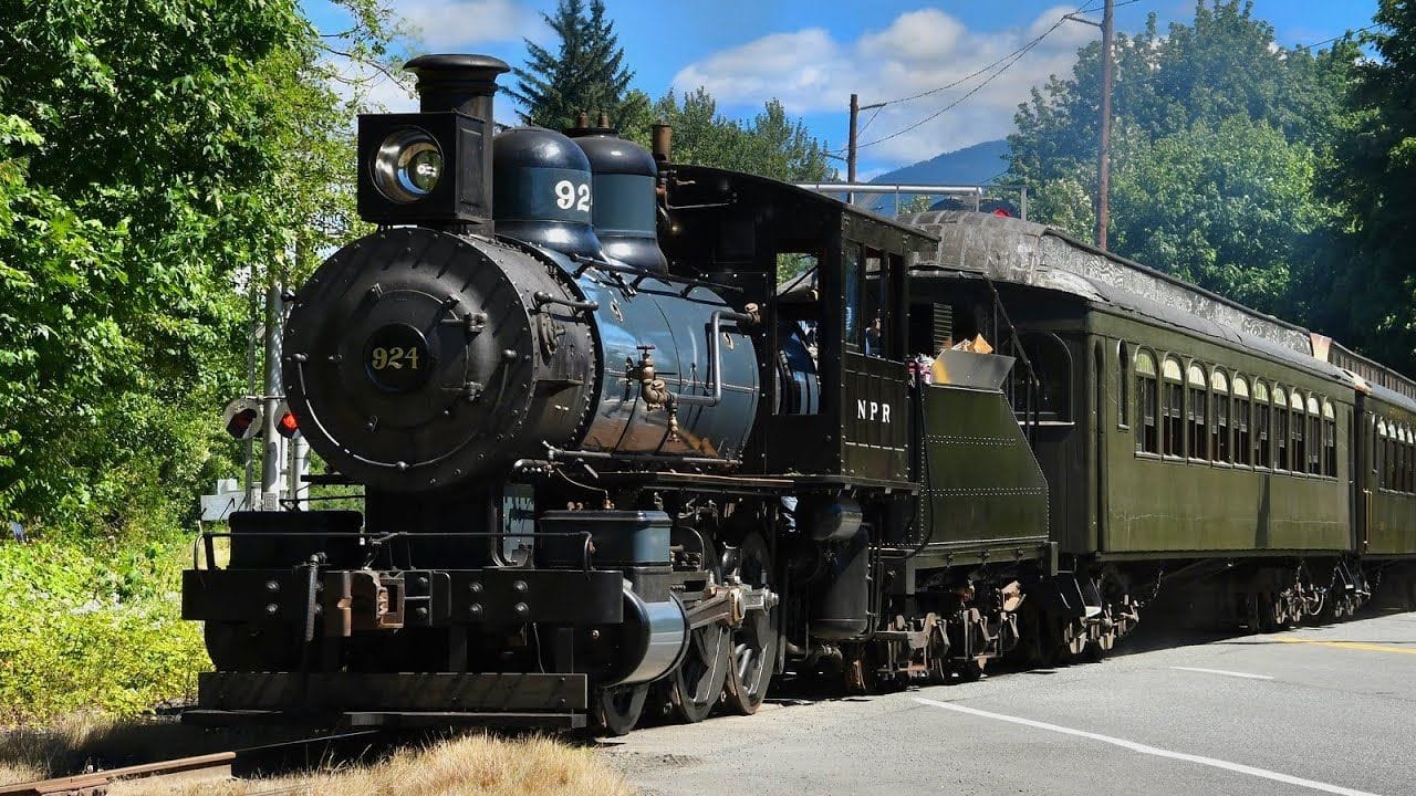 snoqualmie wine train
