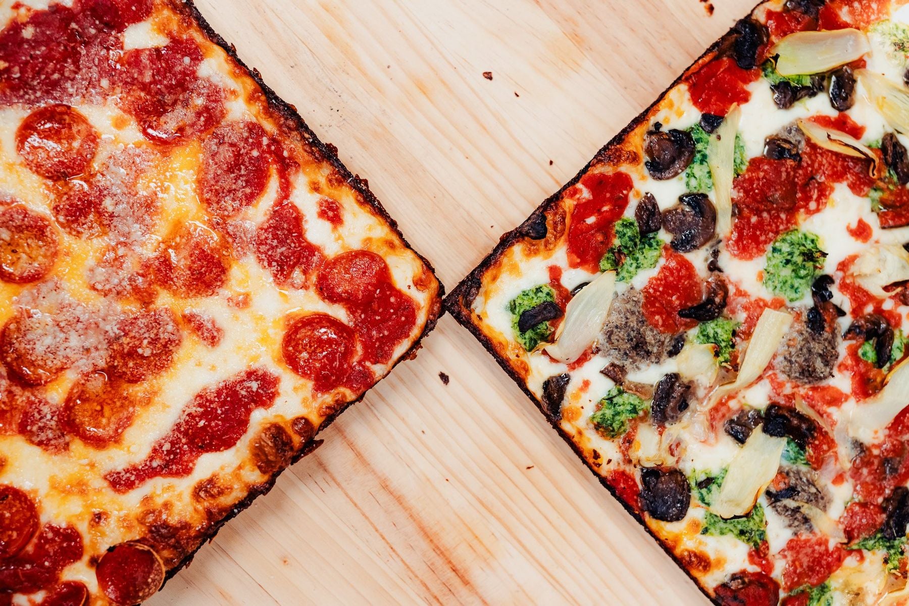 Neon Pizza