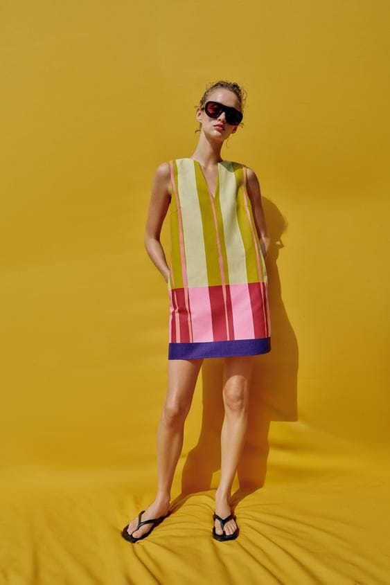SHORT STRIPED DRESS