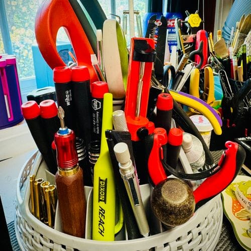 Tools for Making, Mideling and Inventing