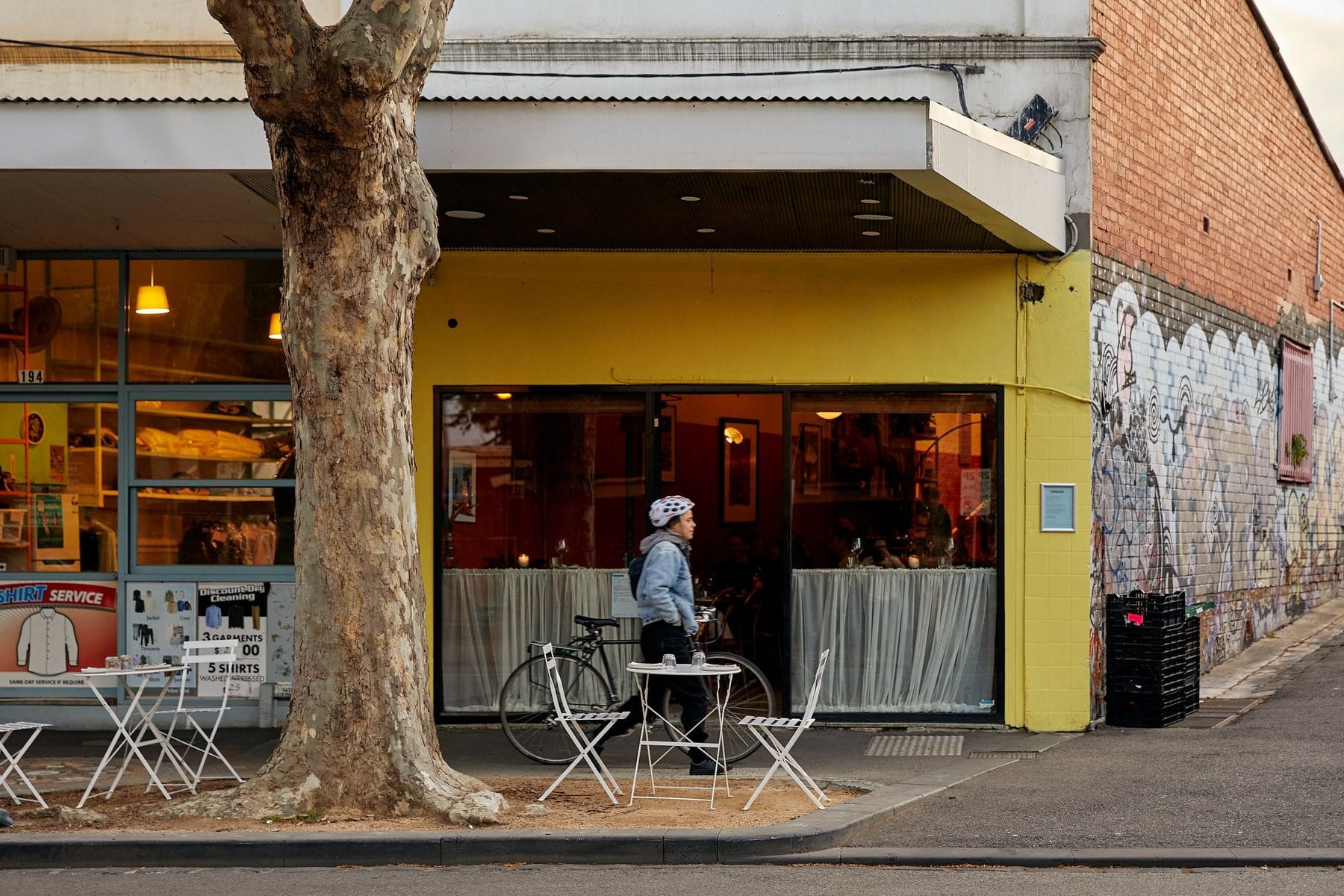 Arnold's Wine Bar