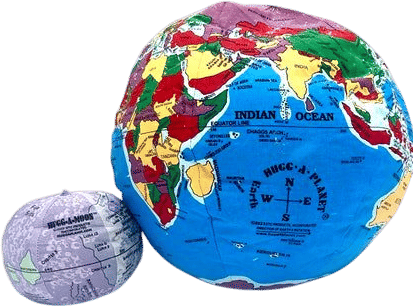 Pocket Earth with Moon HUGG-A-PLANET