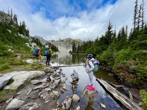 Guide to Backpacking and Hiking with Kids in the PNW / Backpacking for Beginners