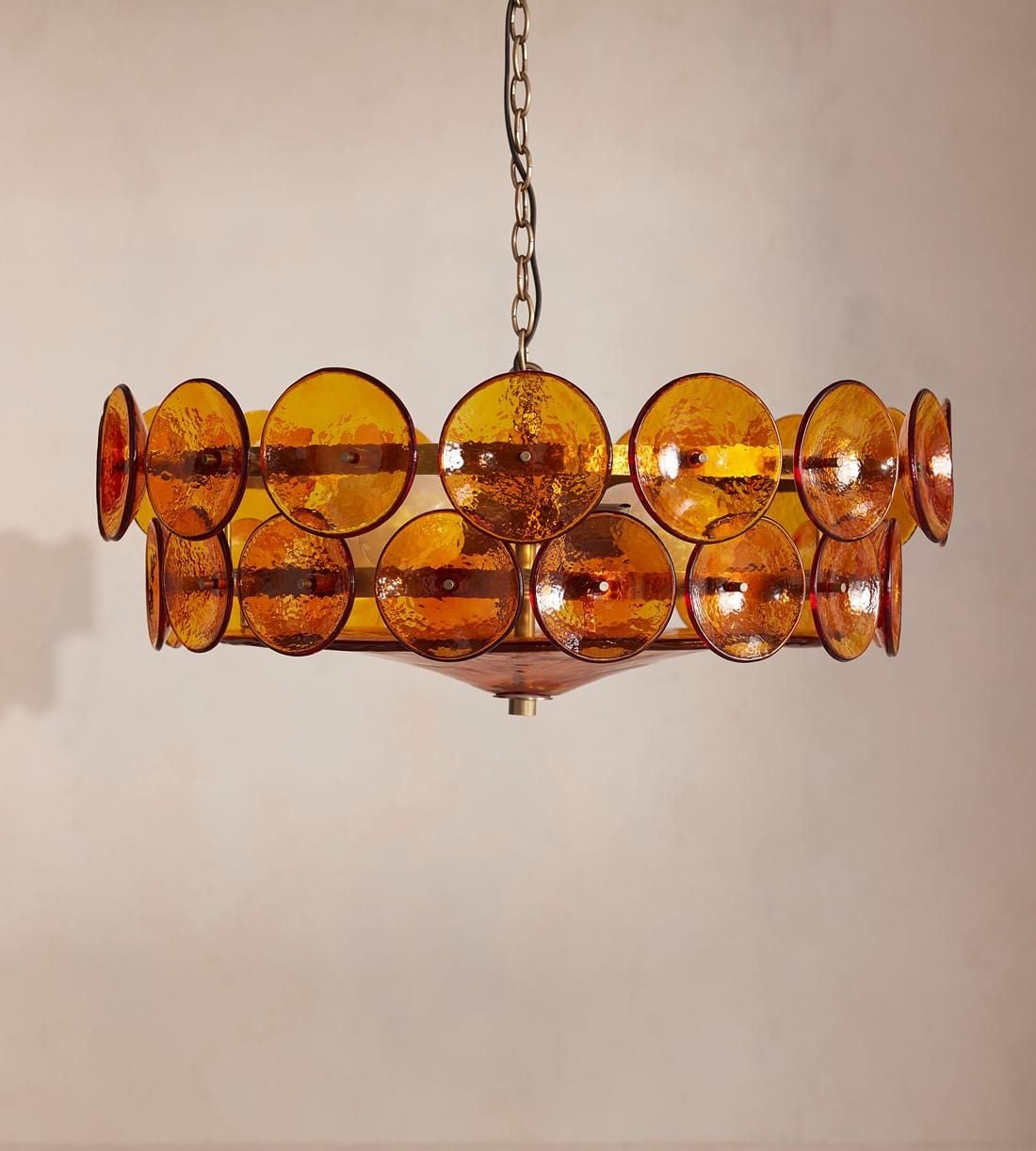 soho home chandelier