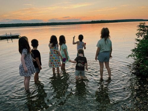 Giving your kiddos the gift of cousin time