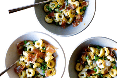 Crispy Tortellini with Peas and Prosciutto Recipe