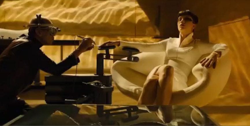 Pierre Paulin Ribbon F582 Chair in ‘Blade Runner 2049’