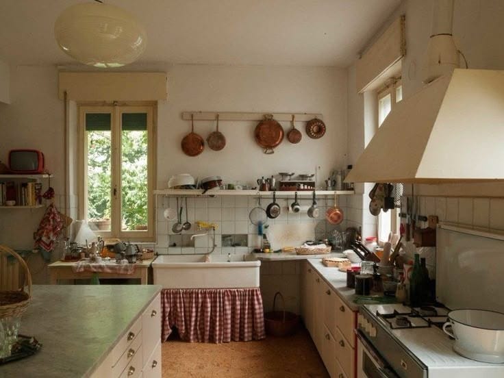 The kitchen in Call Me By Your Name 