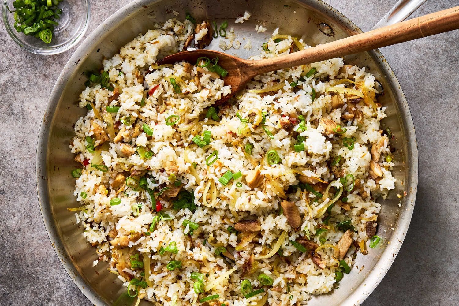 Sizzled Scallion Rice With Sardines Recipe
